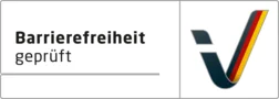 Logo mit Aufschrift "Barrierefreiheit geprüft" und Häkchen mit deutscher Flagge.
